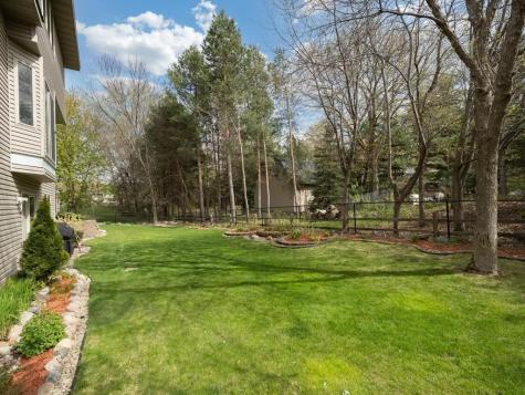 10154 Noble Court N Brooklyn Park MN 55443