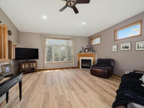10154 Noble Court N Brooklyn Park MN 55443