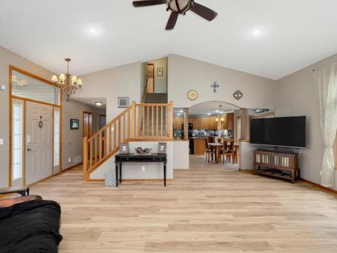 10154 Noble Court N Brooklyn Park MN 55443
