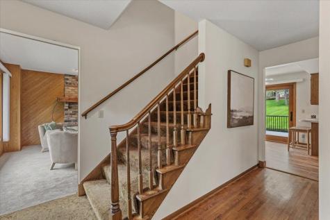 175 W Kraft Road West Saint Paul MN 55118