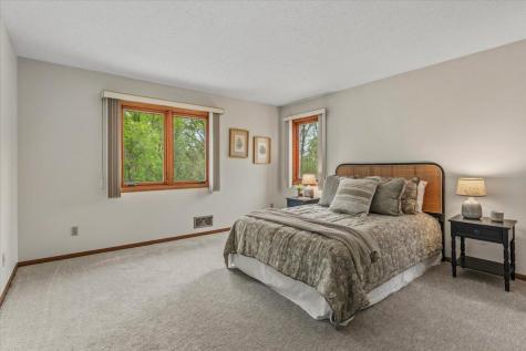 175 W Kraft Road West Saint Paul MN 55118