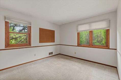 175 W Kraft Road West Saint Paul MN 55118