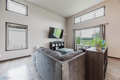 1001 9th Street SE Barnesville MN 56514