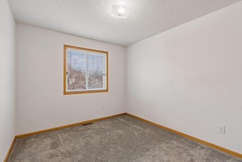 7893 Hemingway Avenue S Cottage Grove MN 55016