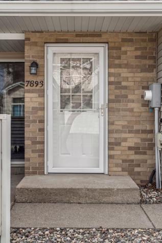 7893 Hemingway Avenue S Cottage Grove MN 55016