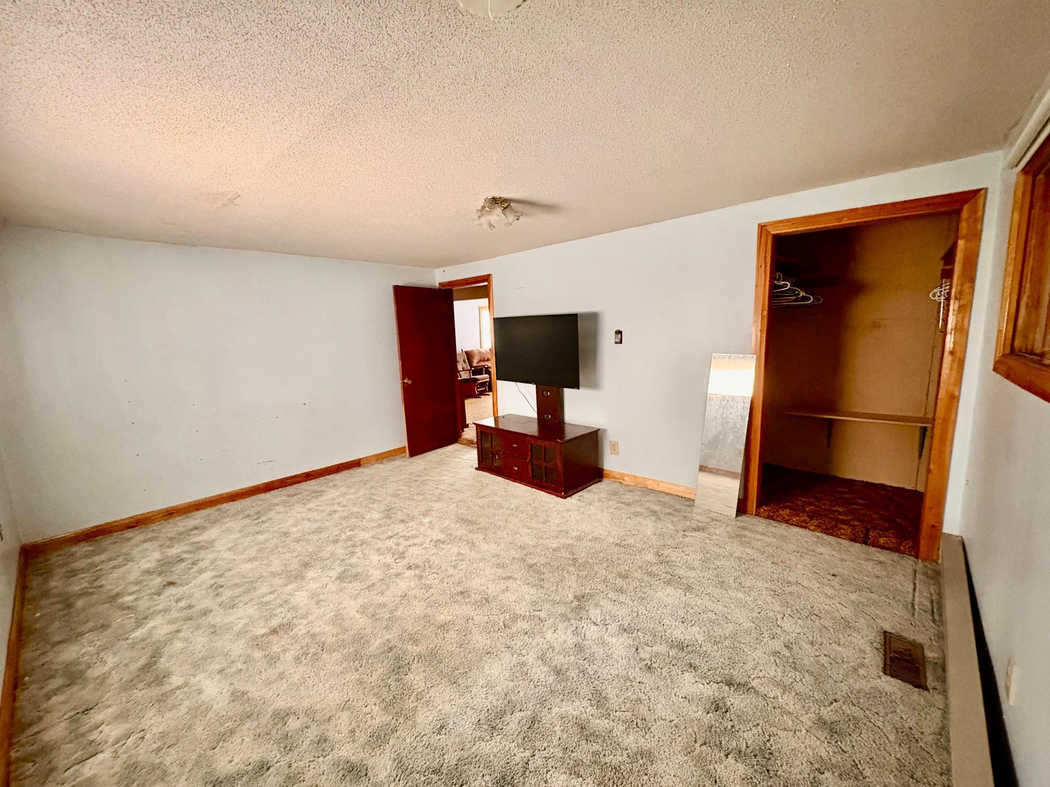 113 6th Avenue SE Baudette MN 56623