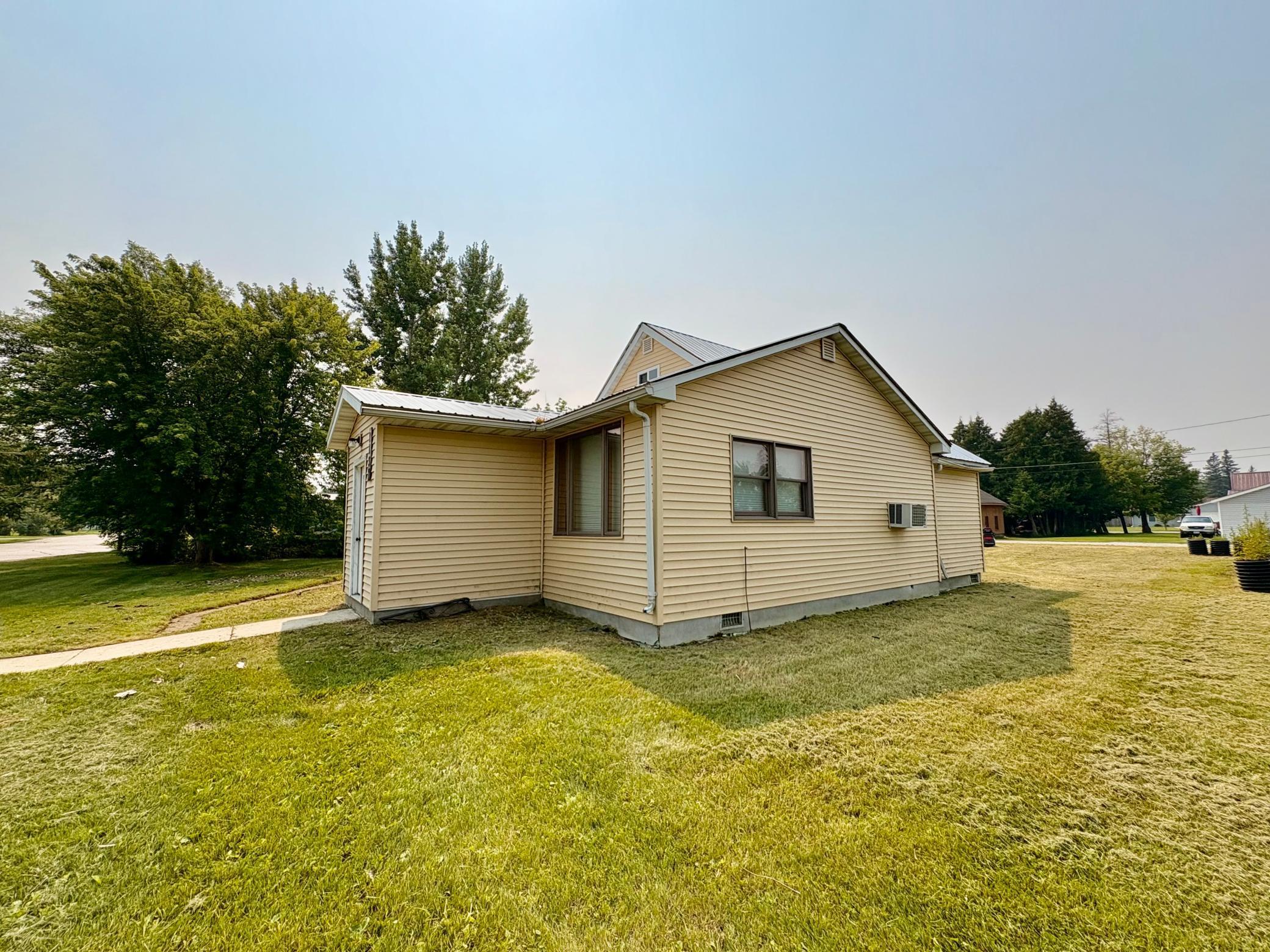 113 6th Avenue SE Baudette MN 56623