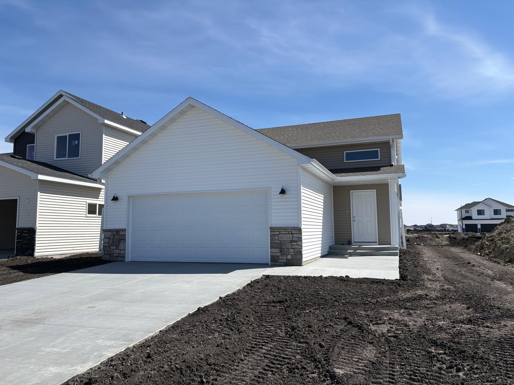 6734 Belding Drive S Fargo ND 58104