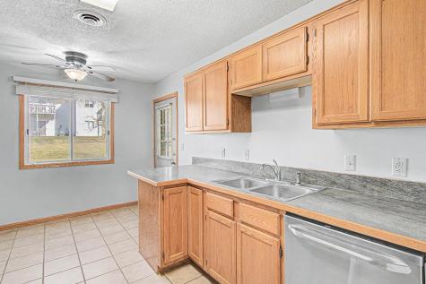 6230 Magda Drive Maple Grove MN 55369