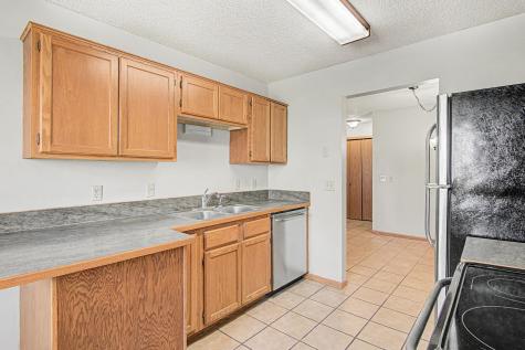 6230 Magda Drive Maple Grove MN 55369
