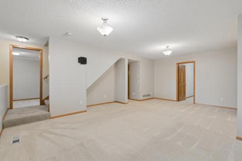 2640 Pine Ridge Drive Anoka MN 55303