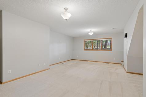 2640 Pine Ridge Drive Anoka MN 55303