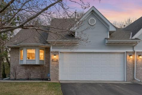 2640 Pine Ridge Drive Anoka MN 55303