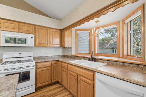 2640 Pine Ridge Drive Anoka MN 55303