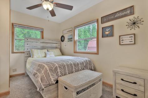 11900 Mentzer Trail Lindstrom MN 55045
