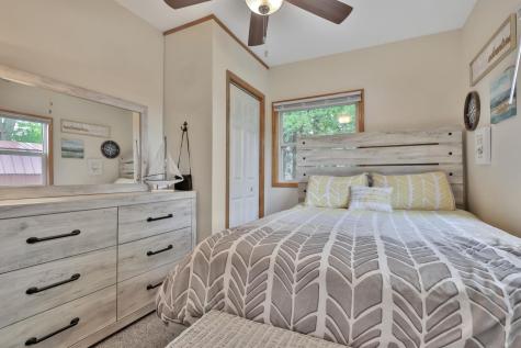 11900 Mentzer Trail Lindstrom MN 55045