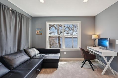 4731 109th Avenue Clear Lake MN 55319