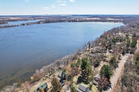 4731 109th Avenue Clear Lake MN 55319