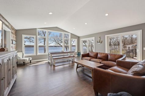 4731 109th Avenue Clear Lake MN 55319