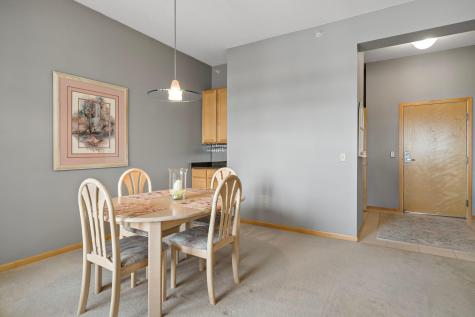 2405 39th Avenue NE Saint Anthony MN 55421
