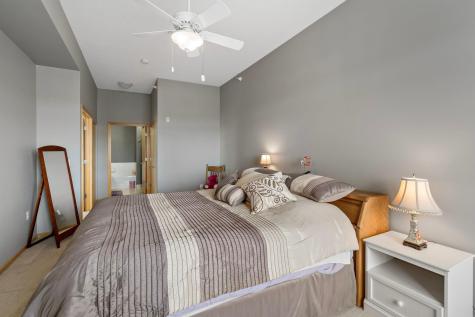 2405 39th Avenue NE Saint Anthony MN 55421