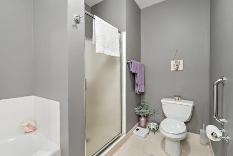 2405 39th Avenue NE Saint Anthony MN 55421