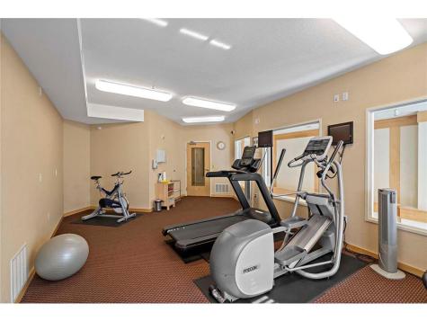 2405 39th Avenue NE Saint Anthony MN 55421