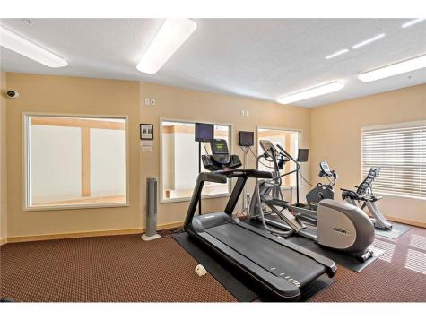 2405 39th Avenue NE Saint Anthony MN 55421