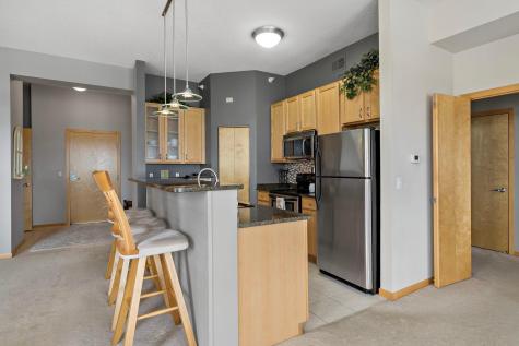 2405 39th Avenue NE Saint Anthony MN 55421