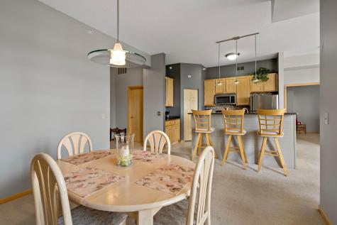 2405 39th Avenue NE Saint Anthony MN 55421