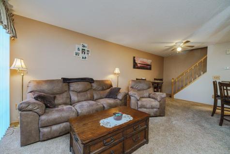 13154 Meadowood Curve NW Coon Rapids MN 55448