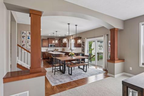 2109 Valley Creek Lane Shakopee MN 55379