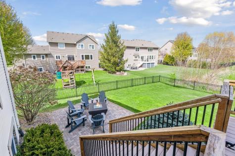 2109 Valley Creek Lane Shakopee MN 55379