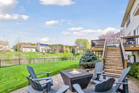 2109 Valley Creek Lane Shakopee MN 55379