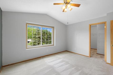 1144 101st Avenue NE Blaine MN 55434