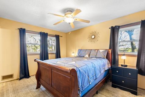 2904 Silver Lake Court NE Saint Anthony MN 55421
