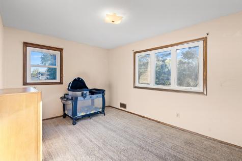 2904 Silver Lake Court NE Saint Anthony MN 55421