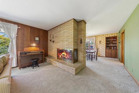 808 Hillcrest Drive Montgomery MN 56069
