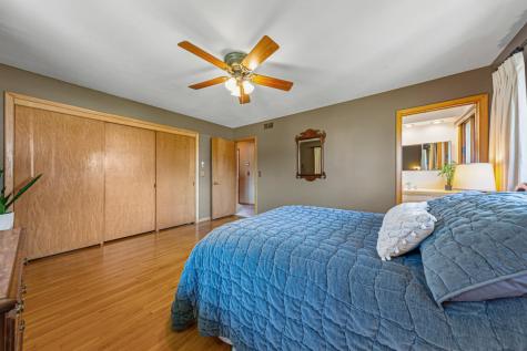 808 Hillcrest Drive Montgomery MN 56069