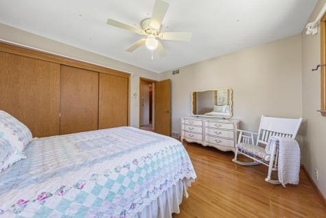 808 Hillcrest Drive Montgomery MN 56069