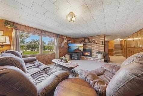 808 Hillcrest Drive Montgomery MN 56069