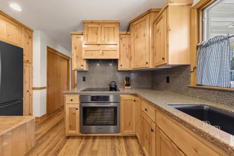 808 Hillcrest Drive Montgomery MN 56069