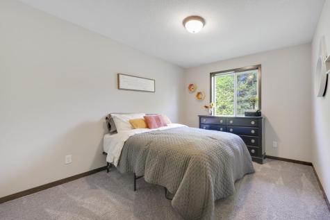 3569 Norway Drive S Cambridge MN 55008