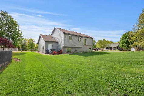 3569 Norway Drive S Cambridge MN 55008