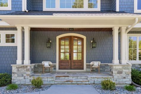 6671 Amberwood Lane Chanhassen MN 55317