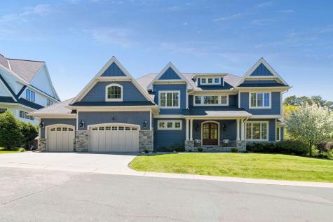 6671 Amberwood Lane Chanhassen MN 55317