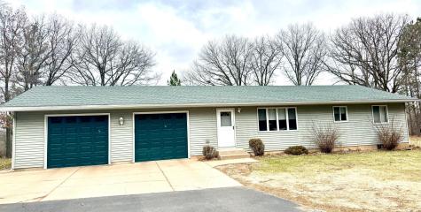 4437 Old Wells Road Eau Claire WI 54703