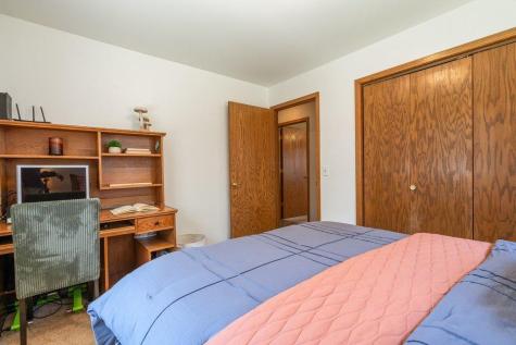 4437 Old Wells Road Eau Claire WI 54703