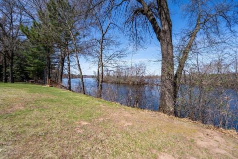 4437 Old Wells Road Eau Claire WI 54703