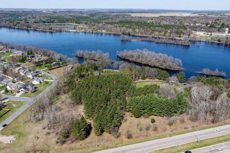 4437 Old Wells Road Eau Claire WI 54703